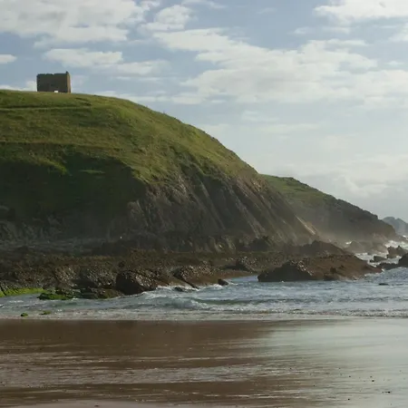 Punta Ballota Vendégház 4*