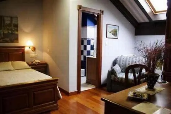 Punta Ballota Guest house 4*