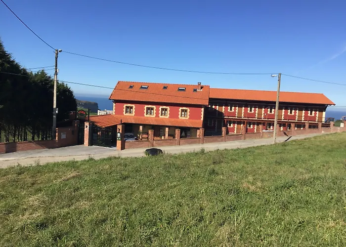 Punta Ballota Guest house Suances